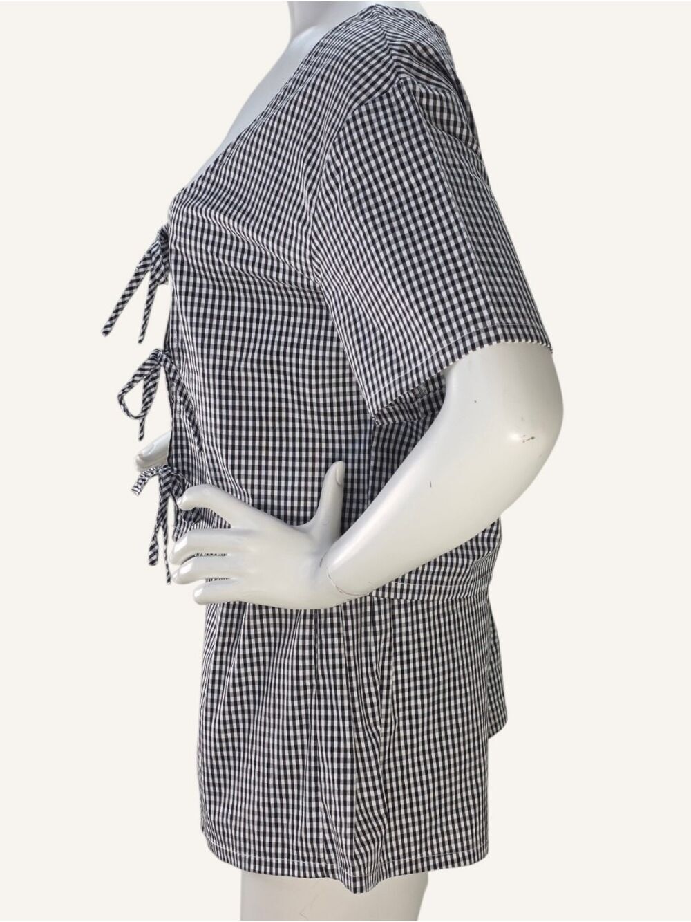 PRIV Black Gingham 2-Piece Top & Shorts Set Small Pockets Designed In Canada - Picture 4 of 15